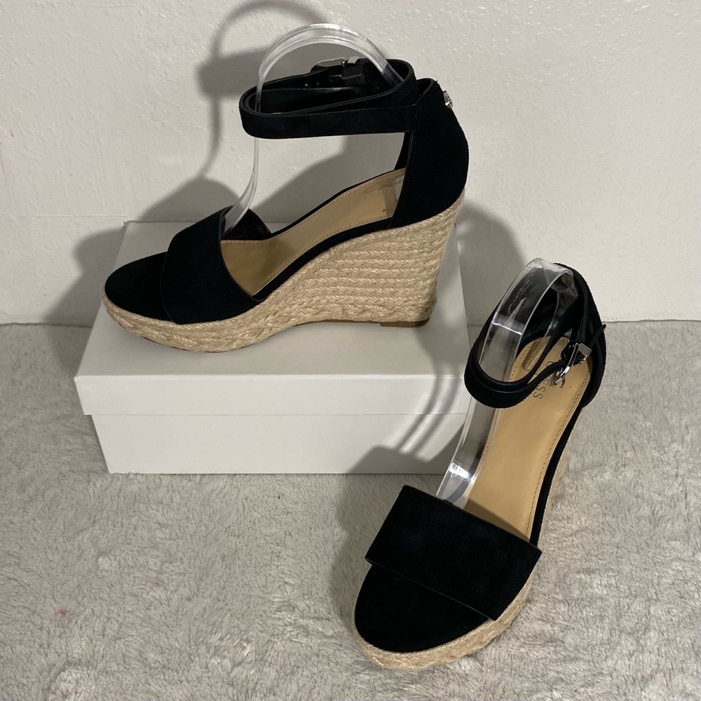 Guess Hidy Black Suede Espadrille Wedges Women’s Size 10M